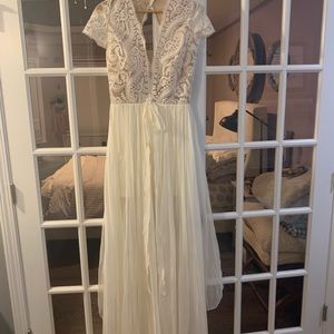 Beautiful flowy Cream Nicole Bakti Dress.